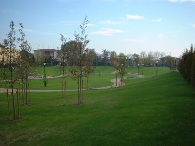 parco101102b.jpg (21097 byte)