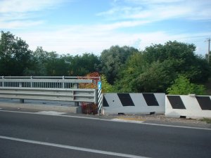 ponte020703-c.jpg (15575 byte)